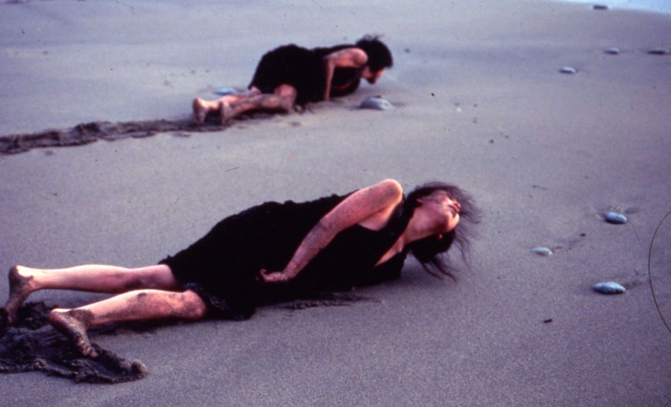 Wallow（這う）-dance for camera-